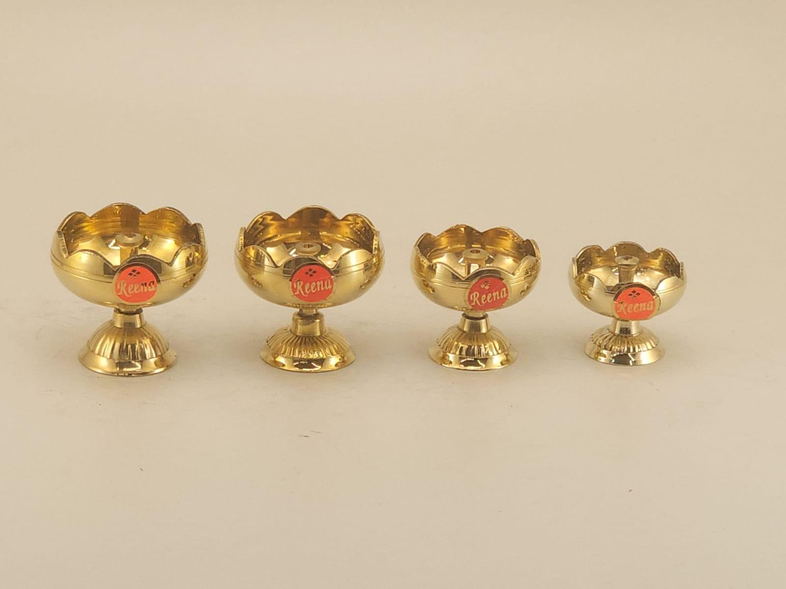 Lotus Bowl Brass Diya Set with Pedestal (Set of 4)